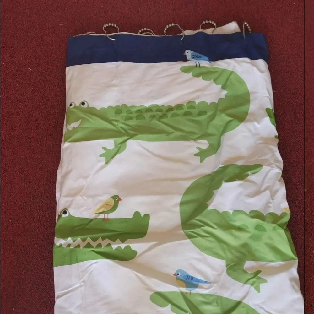 Pottery Barn Kids Green Crocodile Print Shower Curtain liner & hooks whimsy